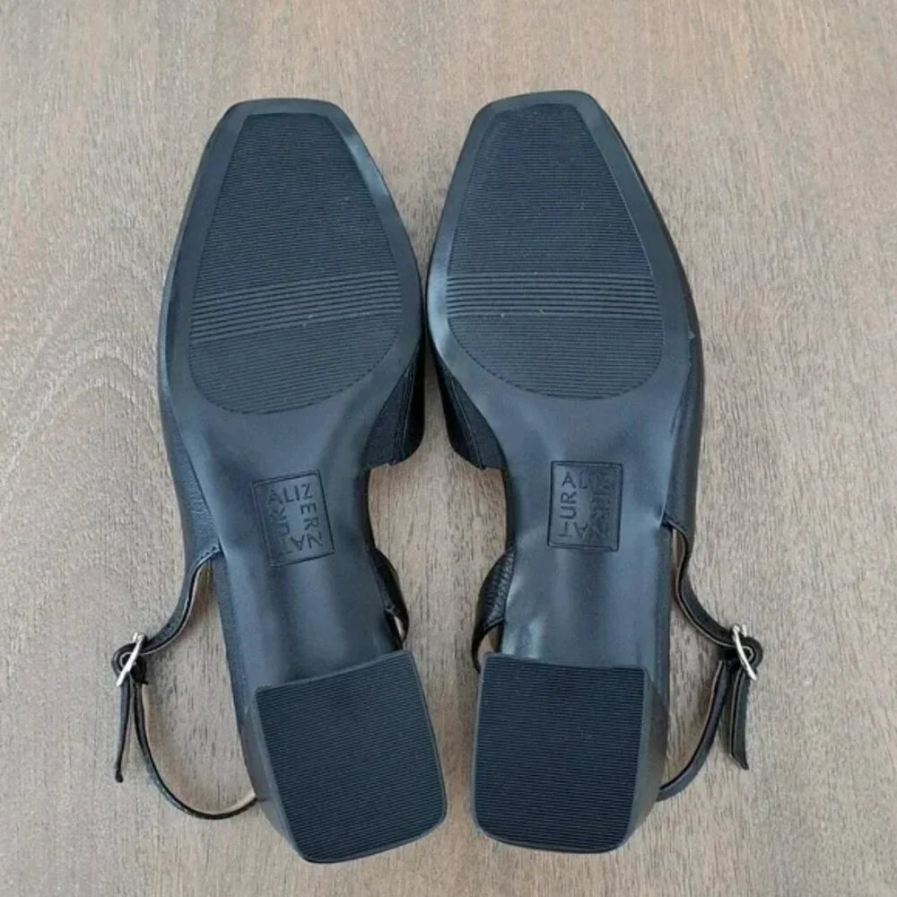 Naturalizer Jayla Slingback Pump - Color: Black Leather - Size: 7.5 Wide - Picture 8 of 9